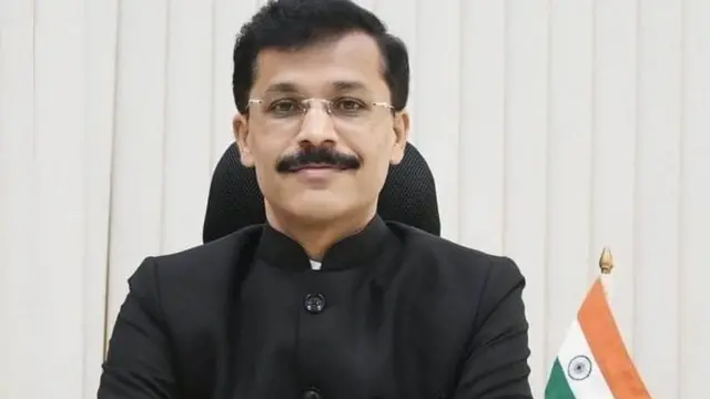 शिस्तप्रिय आणि धडाकेबाज तुकाराम मुंढे यांची पुन्हा एकदा बदली , आता अन्न आणि औषध प्रशासनात आयुक्त.